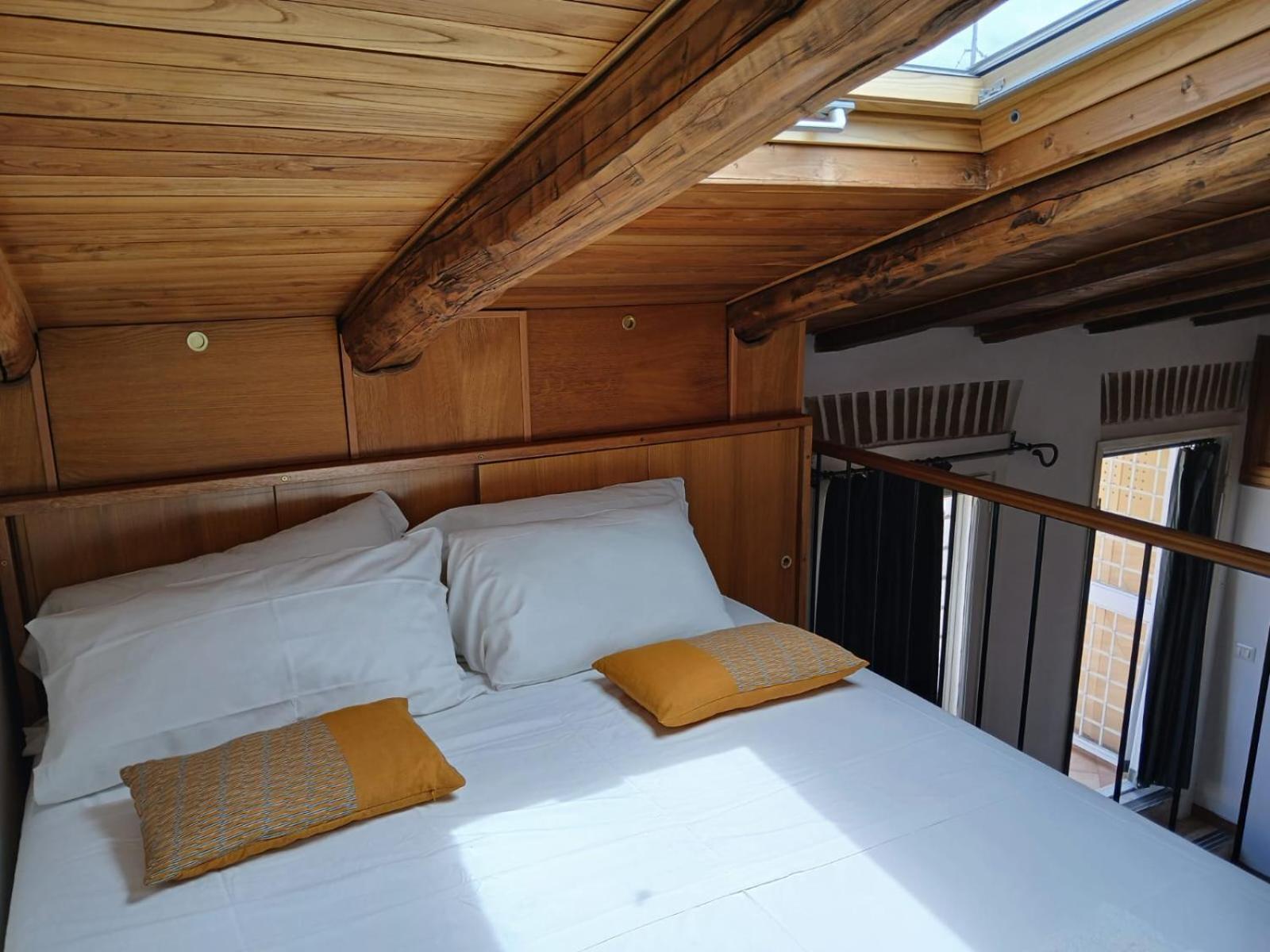 Attico Con Terrazza Santa Cecilia Lejlighed Rom Eksteriør billede
